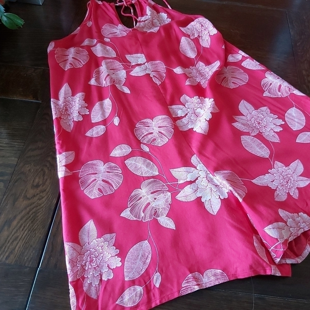NWT romper(ROXY)/B6